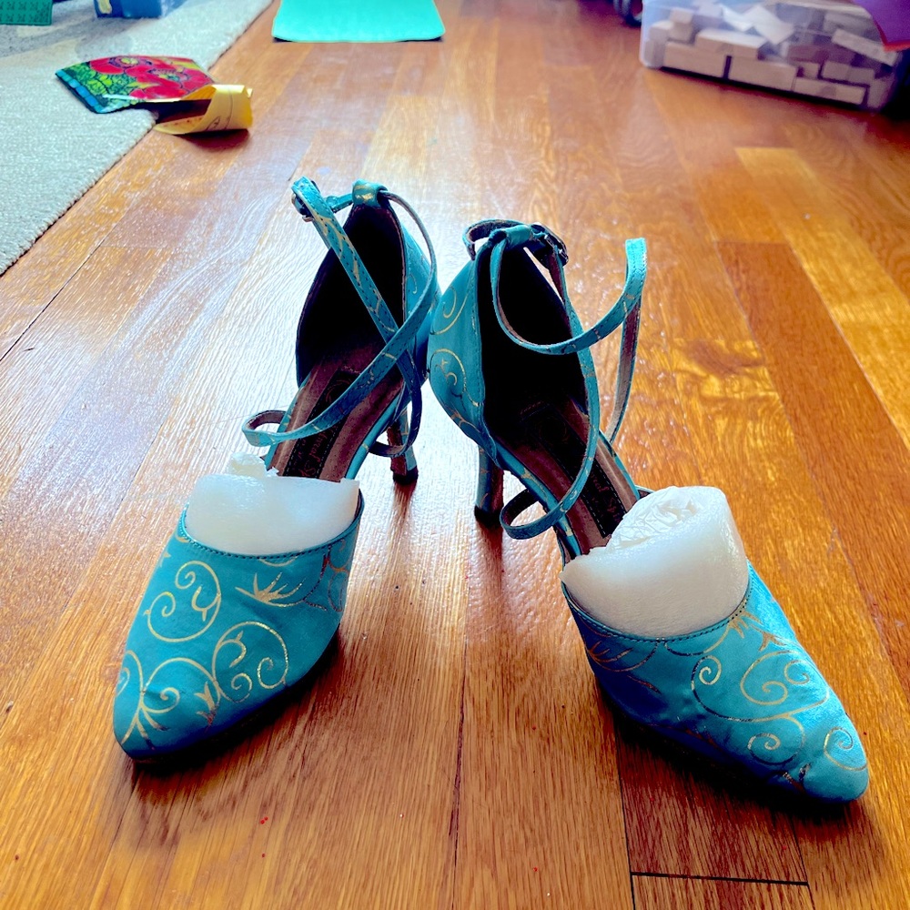 Turquoise ballroom dance shoes
